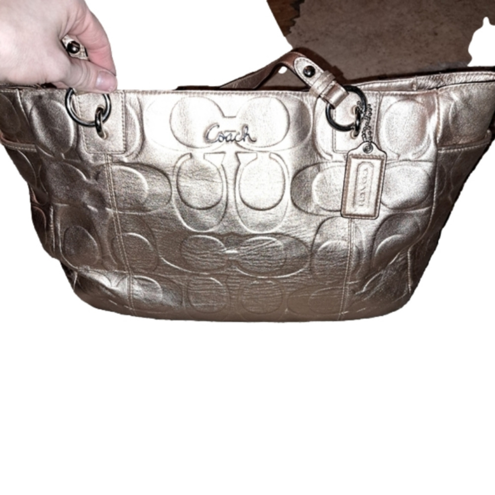 Coach EAST WEST GALLERY SIGNATURE EMBOSSED METALLIC GOLD LEATHER SHOULDER BAG